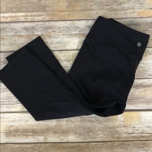 Lululemon Capri length wonderunder leggings black